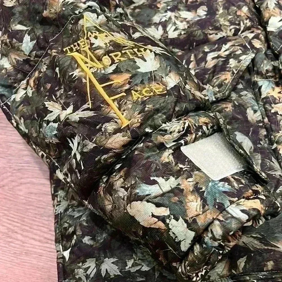 The North Face Men’s ’73 The North Face Parka, Medium - Picture 6 of 16